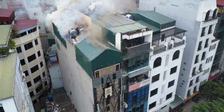 Mẹ cảnh sát hy sinh: “Chúng tôi không kêu gọi tiền phúng viếng trên mạng”