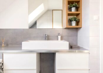 5 ý tưởng cho phòng tắm không cửa sổ